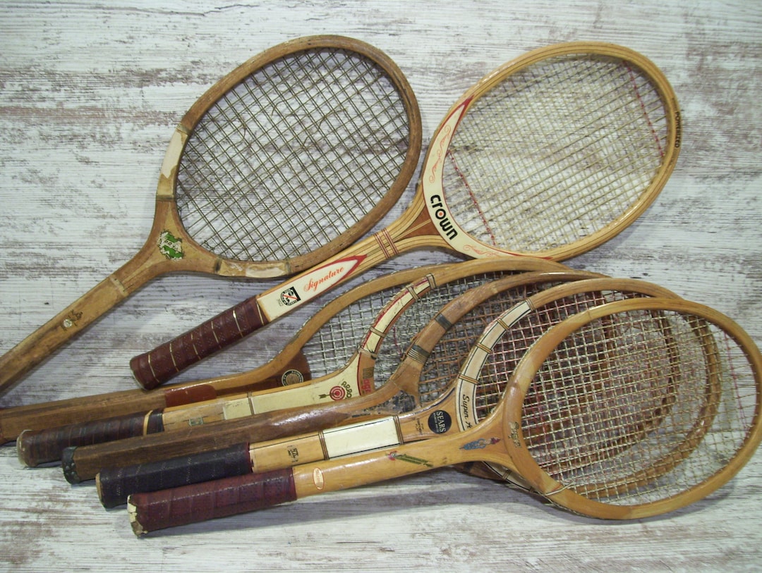 Ancienne raquette tennis bois adidas biarritz - Collection