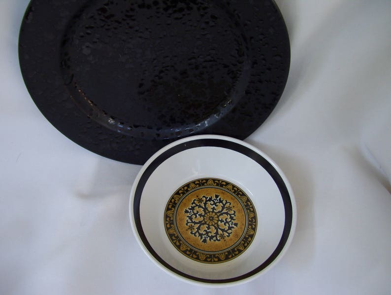 3 Cortez Studio Kraft by Mikasa Mid Century Soup Bowls Black and Gold Pattern 7912 Spanish Decor