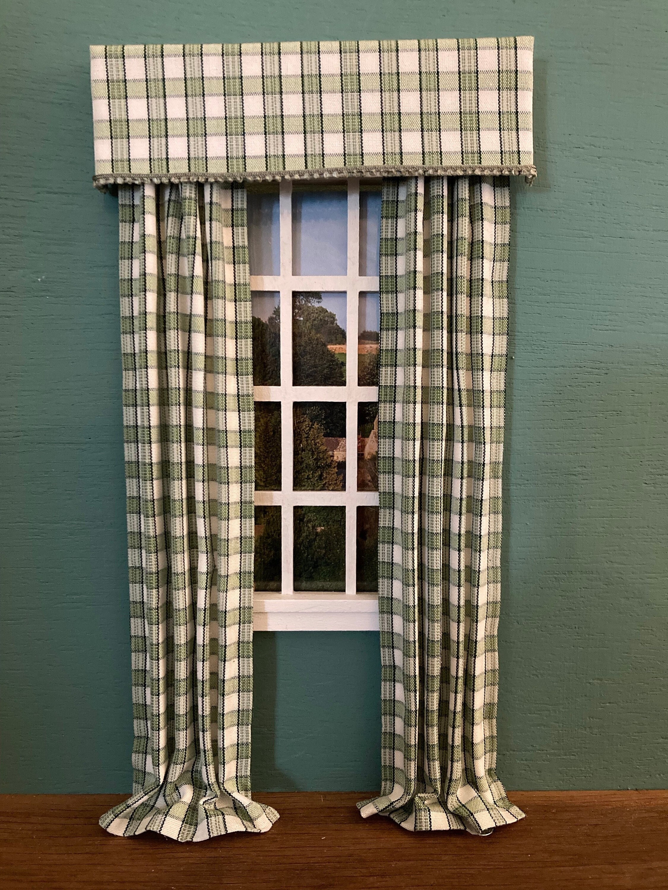 Dollhouse Miniature  Green Cotton  Curtain..WC026 