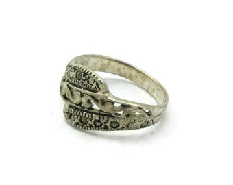 Sterling Silver 925 Band Ring Marcasite Size 6 Band Pinky Vintage Jewelry  BOHO Indian Gift Ideas Stocking Stuffer Christmas