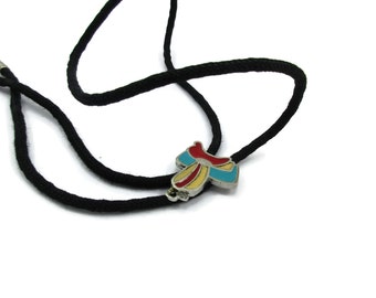 Black Cord Bolo Tie Enamel Saddle Cowboy Silver Tone Western Western Wear Attire Bola Tie Mens Jewelry Accessory Vintage Item