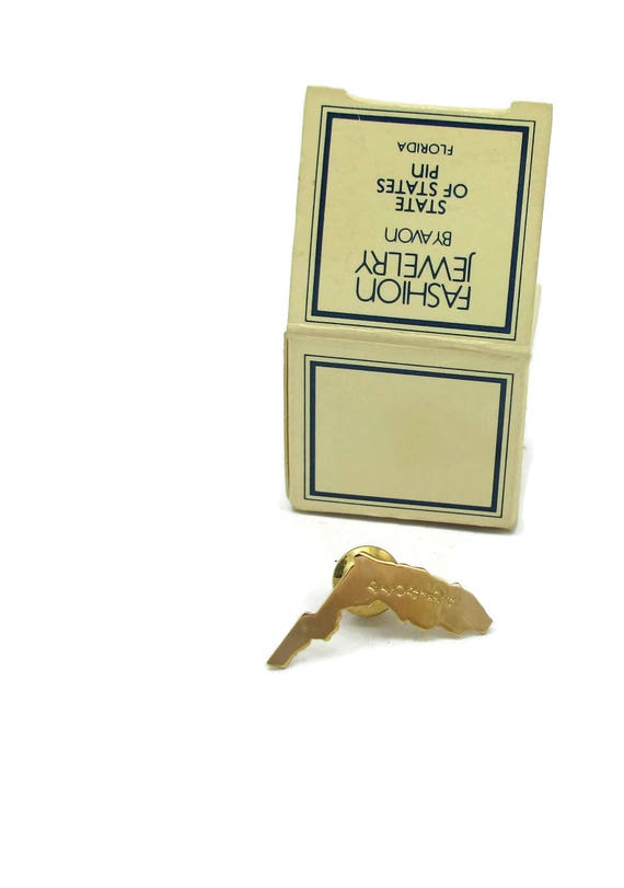 Avon Gold Tone State of States Pin Florida Brooch 