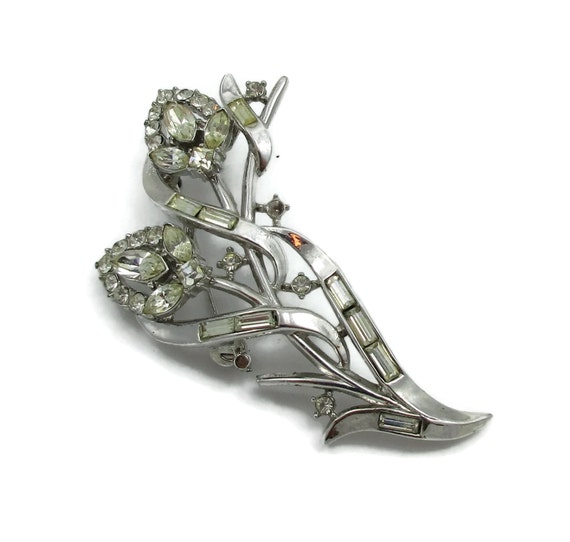 Trifari Pat Pend Rhinestone Brooch 1950's Clear Silver Tone Clear