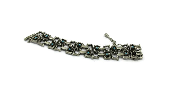 Silver Tone Turquoise Seed Bead Clasp Bracelet 8 Inches Long Simple Vintage Costume Jewelry Gift Ideas