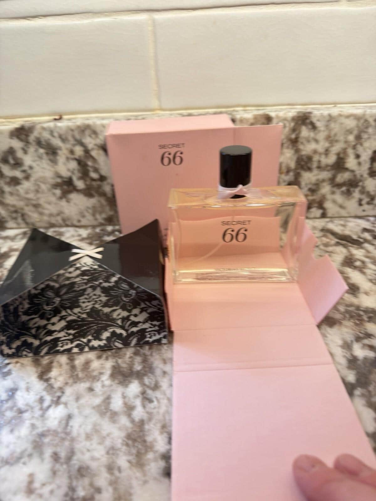 Vintage victorias secret perfume - Etsy 日本