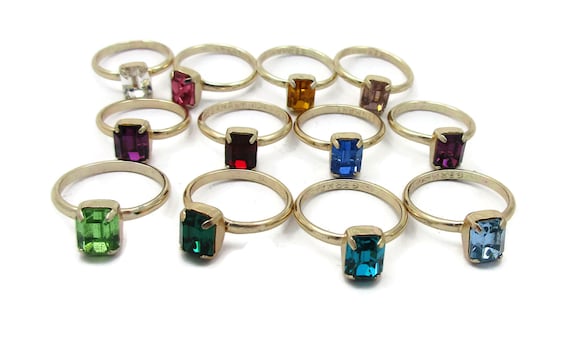 Emerald ring costume jewelry deals