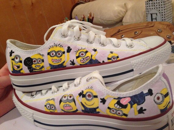 minion converse shoes