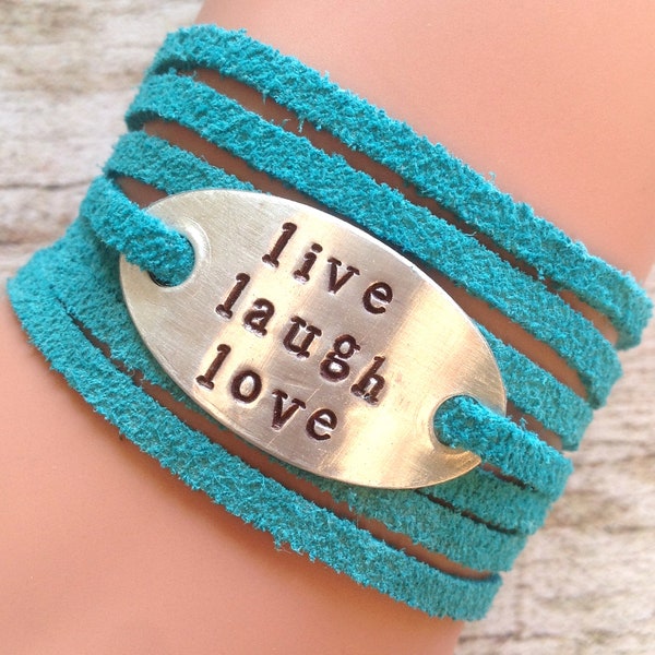 Personalisierte Leder Wickelarmband, Wildleder Wickelarmband, Hand gestempelt, spirituelles Geschenk, Zitat Armband, live laugh love #4