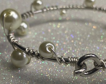 Pulsera con Perlas/Cuentas Iridiscentes en Plata