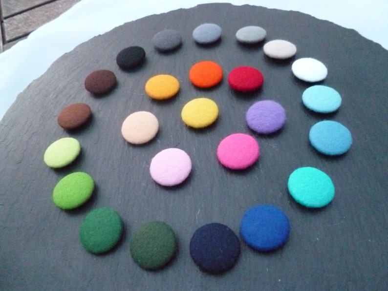 Felt button image 1