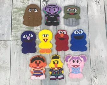 Sesame Street Oscar the Grouch Finger Puppet PVC Muppets