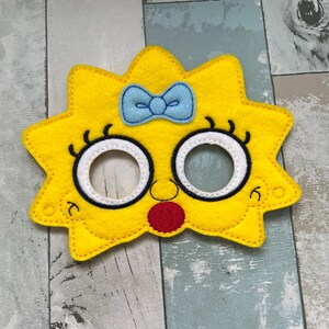 Máscaras familiares de dibujos animados amarillas, máscaras de fieltro para jugar, imaginación, disfraces, tiempo de juego, Maggie