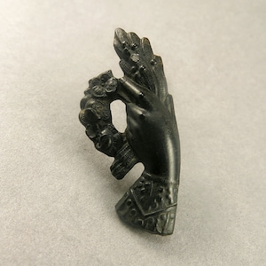 Antique Victorian Brooch Black Vulcanite Brooch Mourning Jewelry Victorian Jewelry Antiques Collectibles