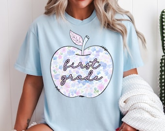T-shirt met comfortkleuren eerste leerjaar, leraarsshirt eerste leerjaar, gingangleraar eerste leerjaar, leraarsshirt eerste leerjaar, grandmillenial eerste leerjaar