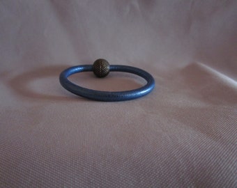 Medium Blue Round Leather Bracelet with Round Textured Magnetic Clasp