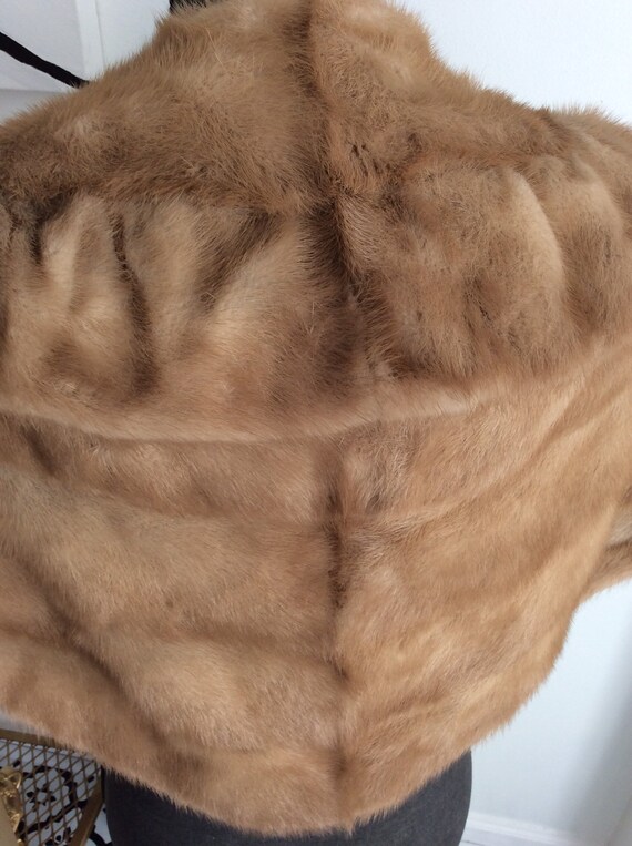 Vintage fur cape with half hood - image 5