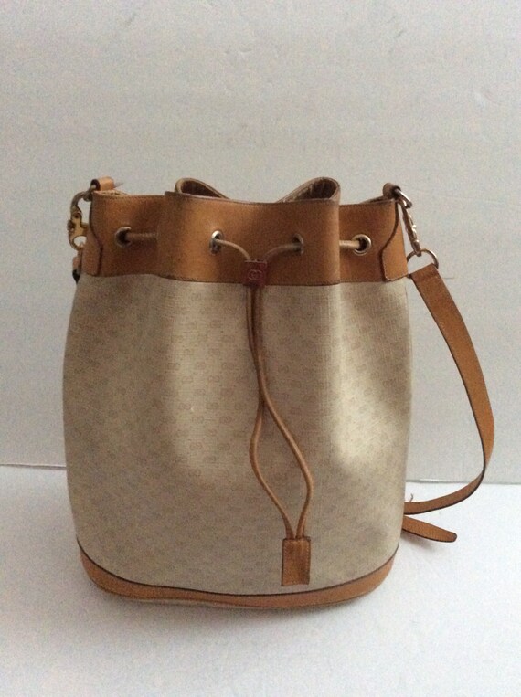gucci string bag