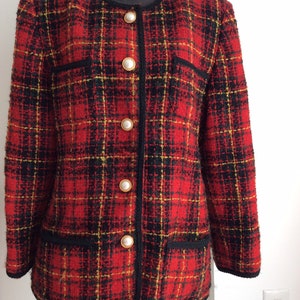Amanda smith plaid tweed blazer/w pearl buttons