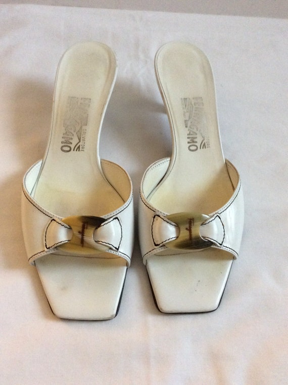 Ferragamo Monogram White Shoes Size 10 - Etsy display picture 3