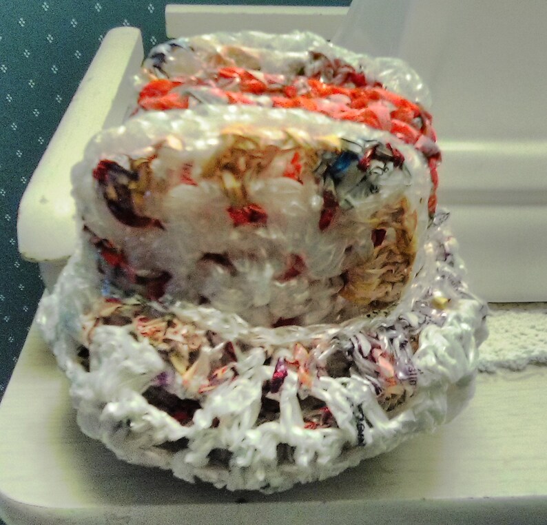 Reduce REUSE Recycle! Plarn Coasters Made From Plastic Bags to Support ...
