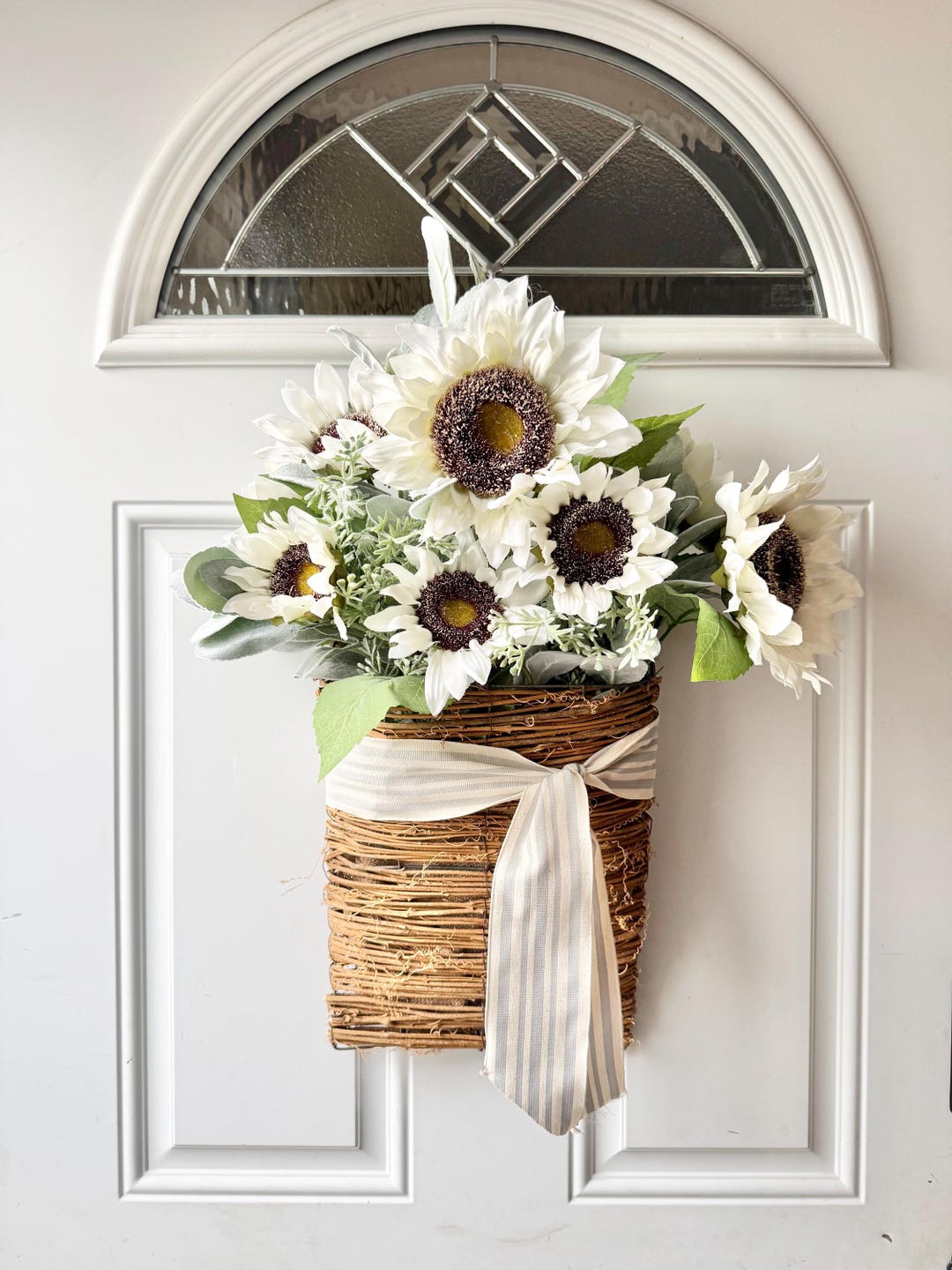 Sunflower Basket for Front Door, White Sunflower Wreath, Summer Wreath ...