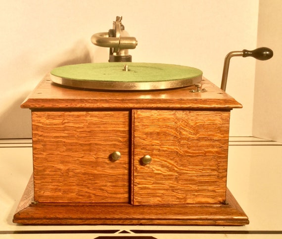 Antique Rare Victor Table Top Victrola Model Vv Iva In Etsy