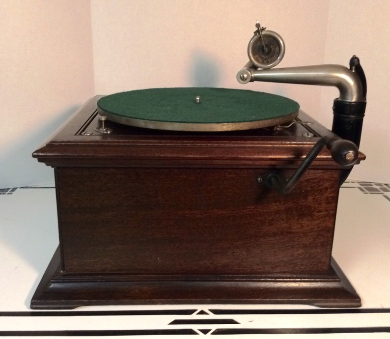 Antique Victor Table Top Victrola Model VVVI in Rare Mahogany Etsy