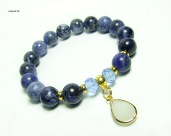 Blue Bracelet, Blue sodalite, Gemstone Bracelet, Stacking, Gemstone Bracelet, Gold, Chic, Navy blue jewelry