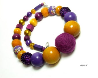 Statement Necklace, Chunky Necklace, Iris Apfel Style, Thick necklace, Felt beads, Wooden jewelry,  Crocus colors necklace