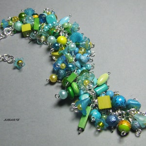 Cluster Armband, Chunky Armband, Armband mit Anhängern, Blumenschmuck, Cha Cha Armband, Blau-grünes Armband Bild 4