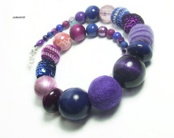 Large Beads Necklace, Statement Necklace, Violet Chunky Beads, Big balls, Wooden, Felt, Navy blue, Chunky Necklace