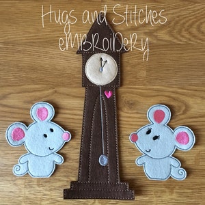 Hickory Dickory Dock Finger Puppets | Nursery Rhyme Finger Puppets