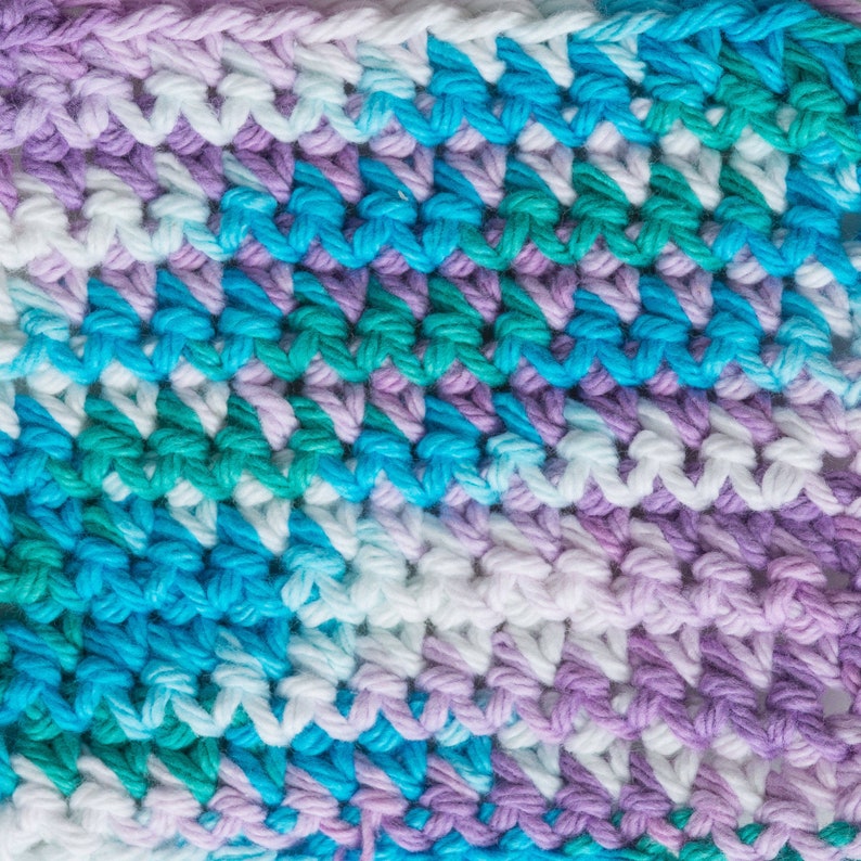 2oz Blue and Purple Ombre with a bit of white BEACH BALL Lily Sugar N/' Cream The Original 2 ounce size 95yd ea
