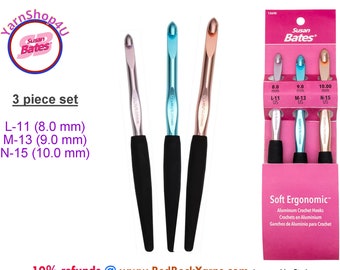 LMN Set Soft Ergonomic crochet hooks. Susan Bates Silvalume 3pc set. Aluminum in-line head and round soft handles. (8mm, 9mm, 10mm) #12695