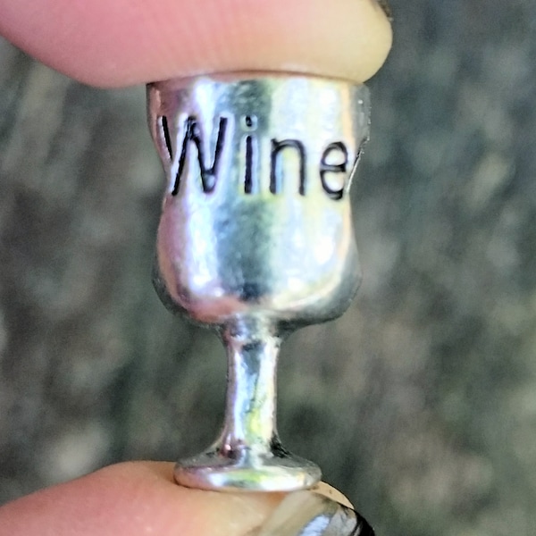 Wine Charms (10 pieces) Zinc Alloy plated beads. The hole is big enough to get 4mm cord through.