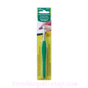 Clover Amour Crochet hooks Pick one size or add a bunch to your cart & make your own set. The size is stamped into the easy grip handle. image 5