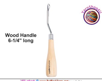 Latch Hook with Wood handle, 6.25 inch long. Wonderart Item KN6006A