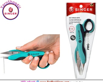 Singer ProSeries Thread Snips with fine tip points and finger loop. Item #0564