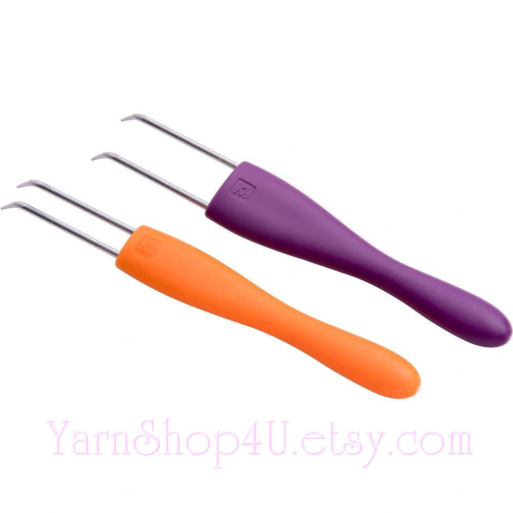 2pc Double Hook includes 2 hooks 1 for Small Gauge and 1 large Gauge