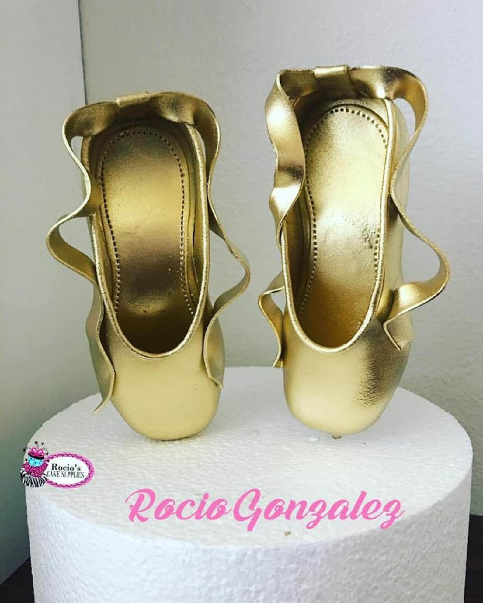 ballet slippers fondant cake topper