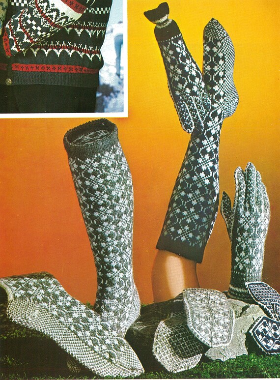 Vintage Nordic Knitting Pattern Stockings Mittens Gloves 1974
