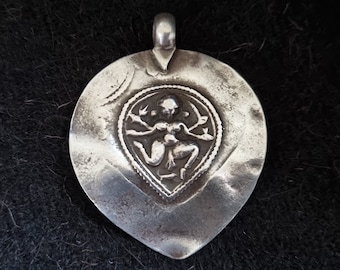 Rajasthan - Antique high grade silver Kali amulet, Hindu amulet, Bheru Bhairava amulet, Goddess Kali, Rajasthan old silver amulet,