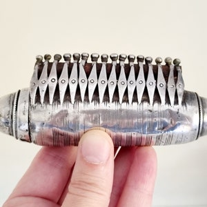 Antique South Indian high grade silver openable Prayer Box, Indian prayer box, Ta&#39;viz, Antique Indian jewelry,  Lingayat amulet, Shaivite