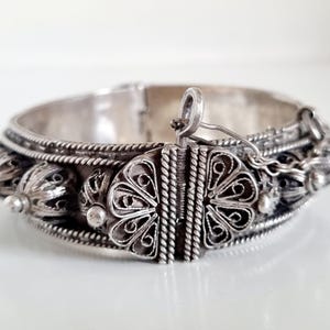 Tunisian bracelet - Etsy 日本