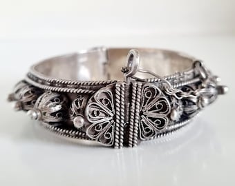 現在、この商品の在庫はありません - Etsy