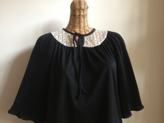 Stevie Nicks style 70's nylon belladonna blouse