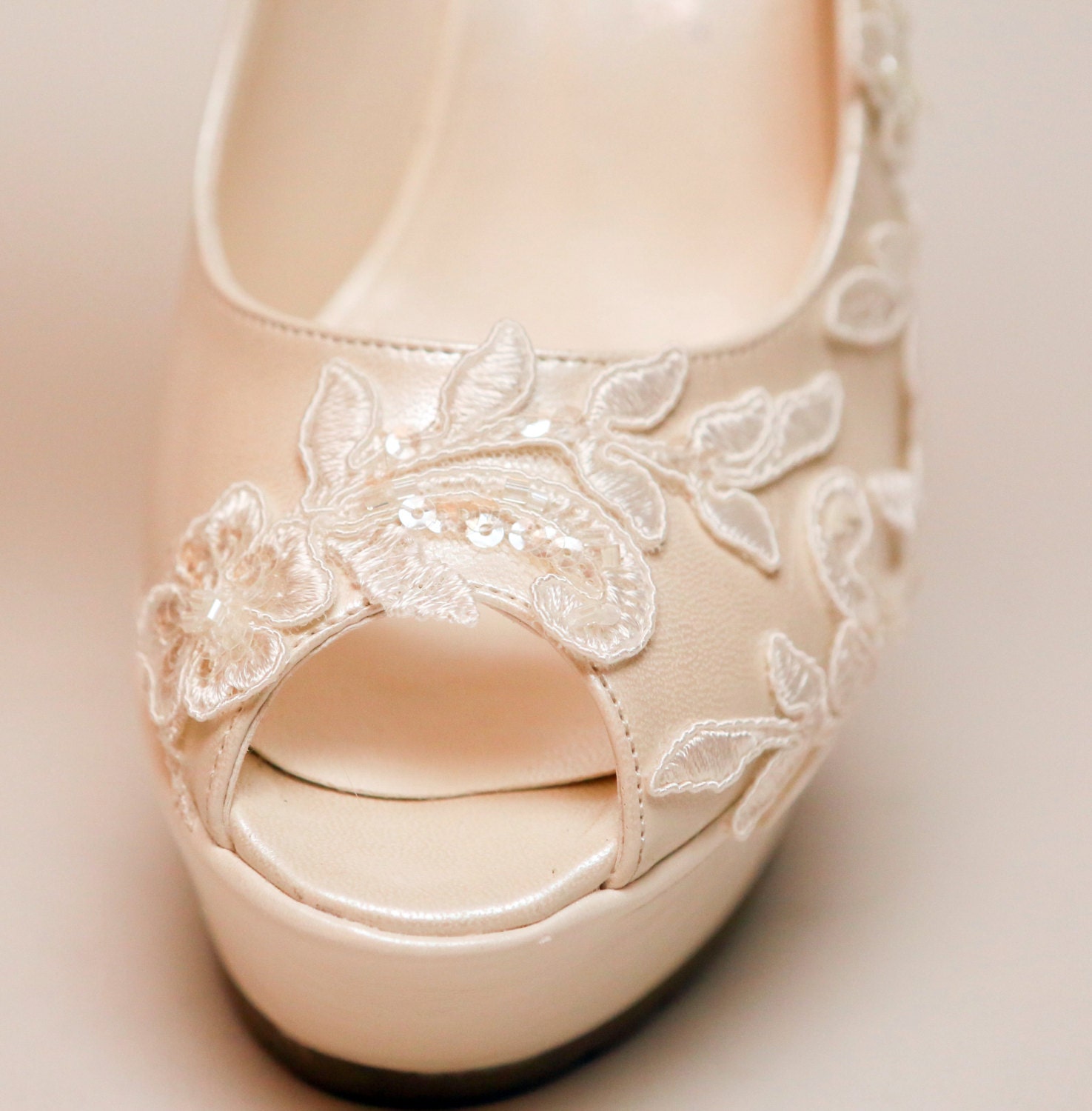 simple ivory wedding shoes