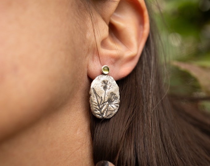 Remains pure silver earrings with real flowers and leaves impressions with Peridot