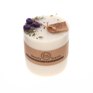 Handmade Scented Candle With Blueberries Medium