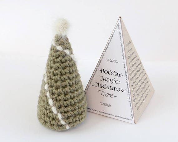 Cat Toy Holiday Magic Christmas Tree with Catnip, Silvervine, Honeysuckle and Valerian